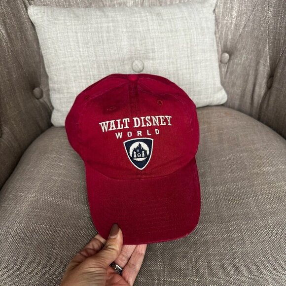 Walt‎ Disney World Adult Red Baseball Cap Adjustable Hat - Picture 2 of 7